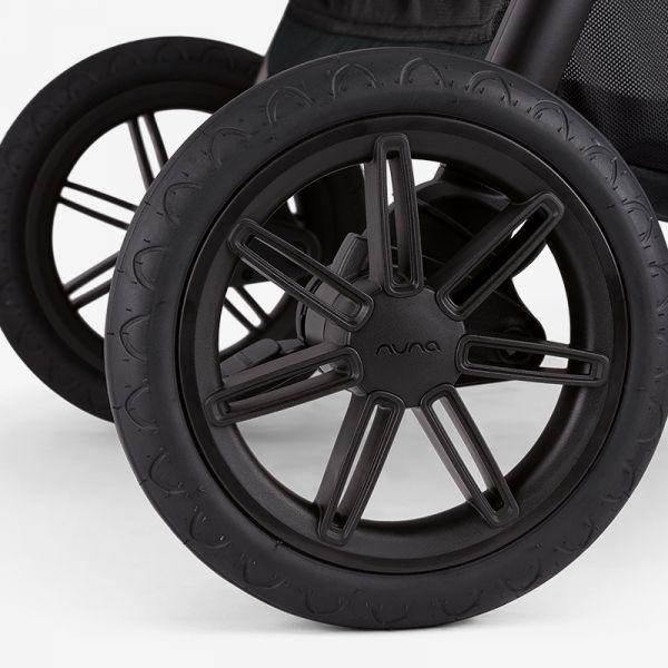 nuna ベビーカー トリヴ ネクスト（コスモポリタン）